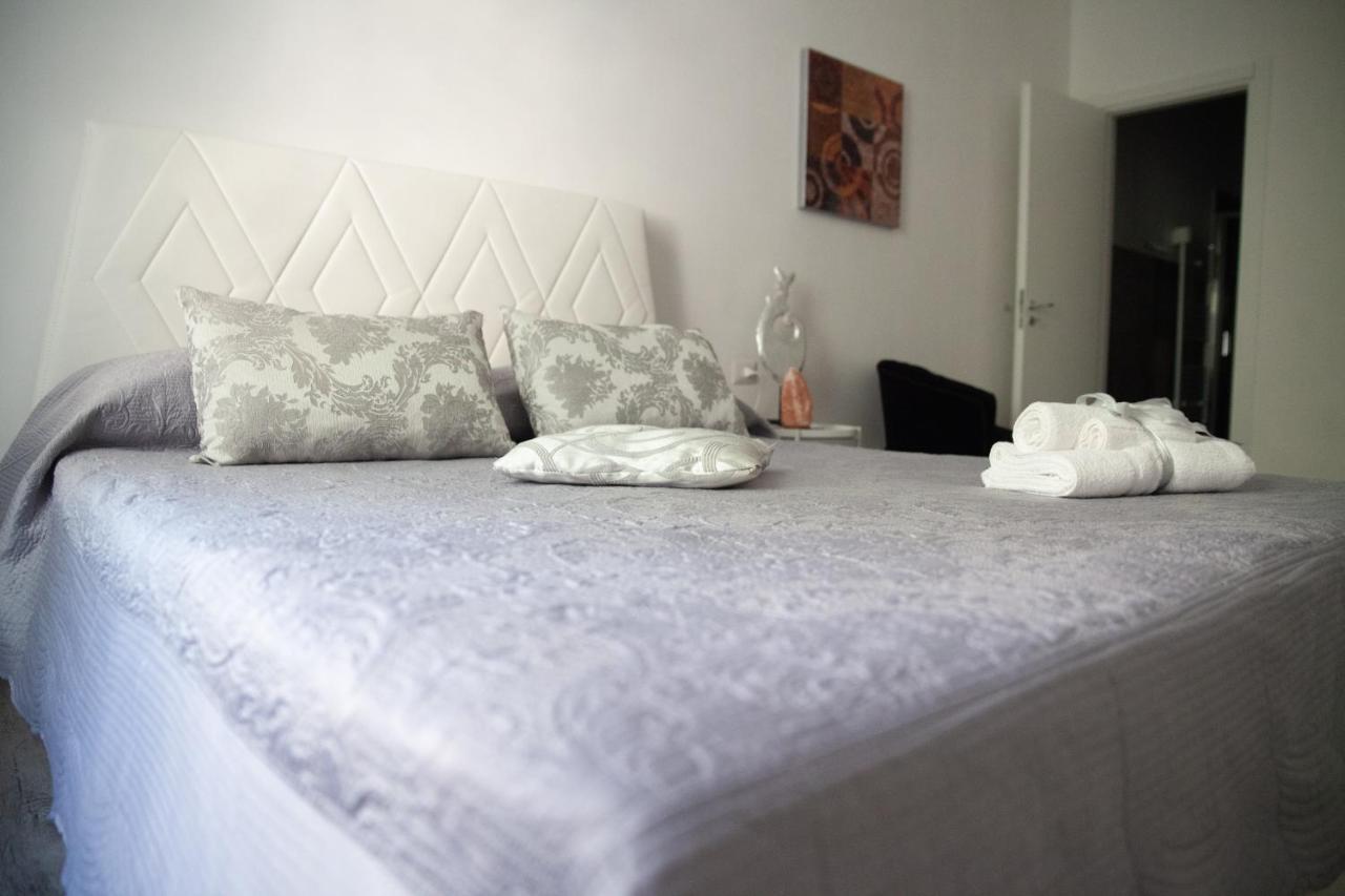 Aleandre Bed and Breakfast Foggia Buitenkant foto