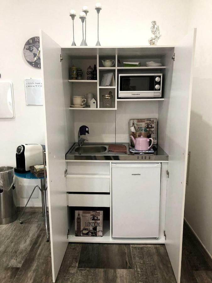Aleandre Bed and Breakfast Foggia Buitenkant foto